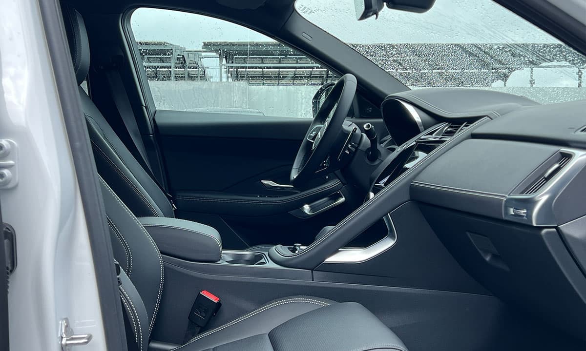 E-PACE P250 R-Dynamic S