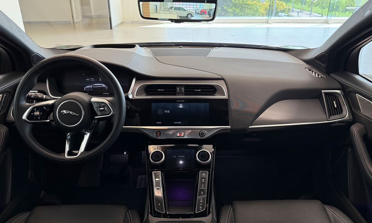 I-Pace EV400 R-Dynamic S