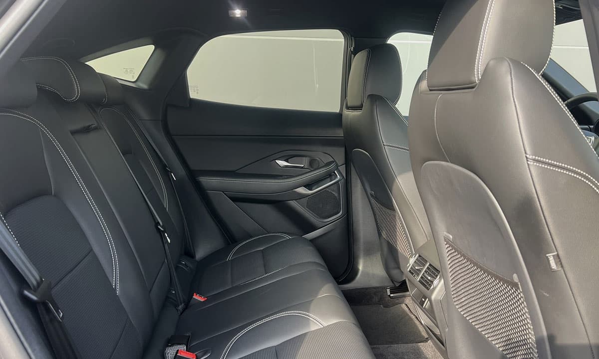 E-PACE P250 R-DYNAMIC S