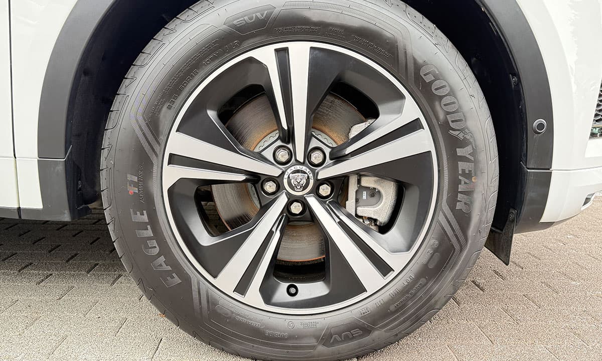 E-PACE P250 R-DYNAMIC S