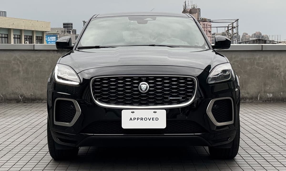 E-PACE P250 R-Dynamic S