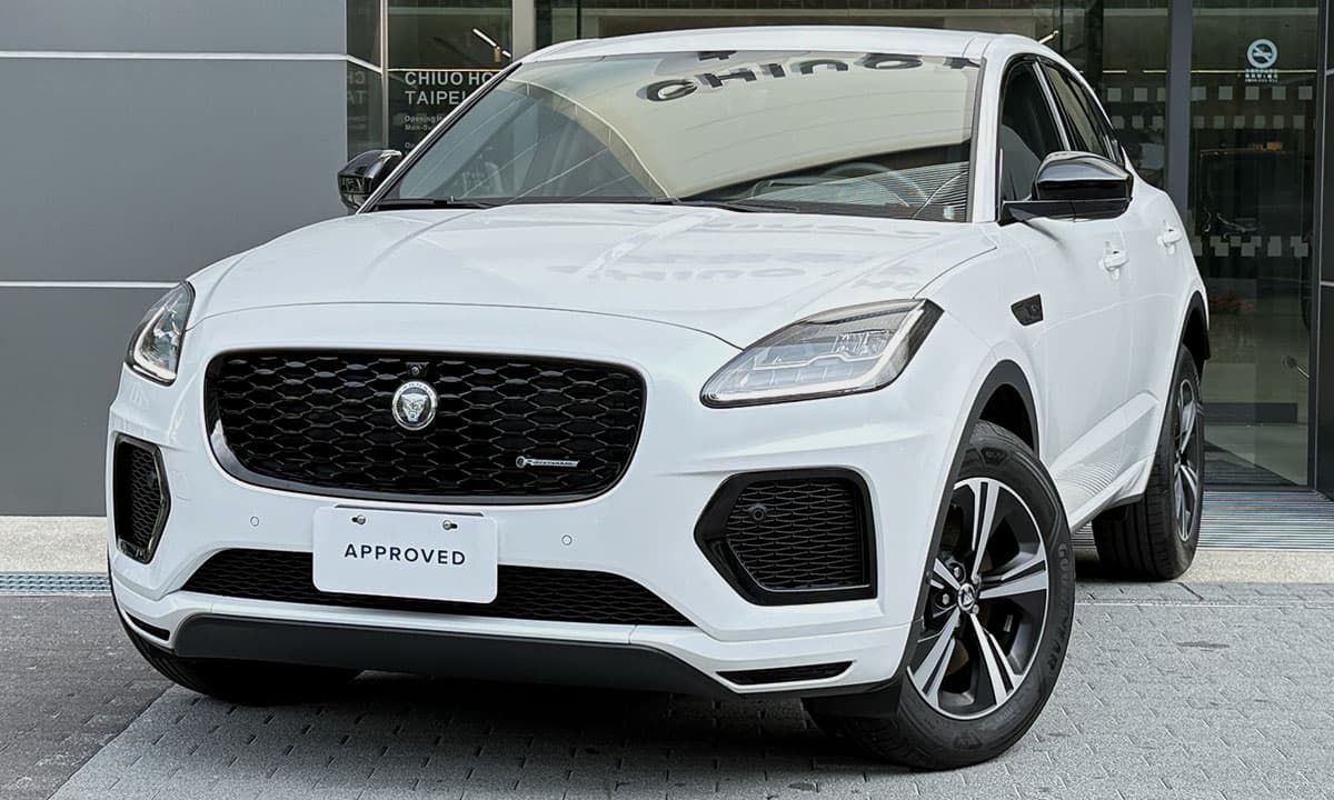 E-PACE  P250 R-DYNAMIC S