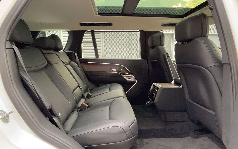RANGE ROVER P400 HSE LWB