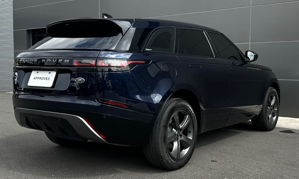 RANGE ROVER VELAR P250 R-DYNAMIC SE