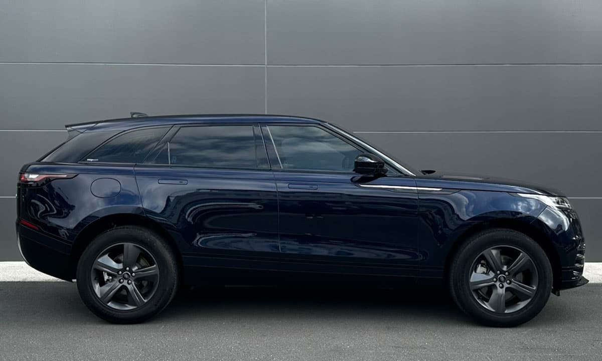 RANGE ROVER VELAR P250 R-DYNAMIC SE
