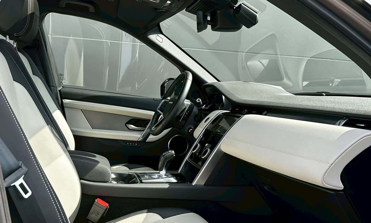 DISCOVERY SPORT P250 R-DYNAMIC SE