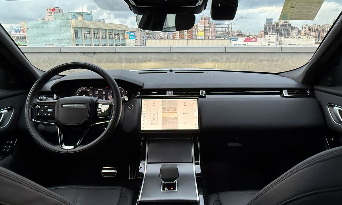 RANGE ROVER VELAR P250 DYNAMIC SE