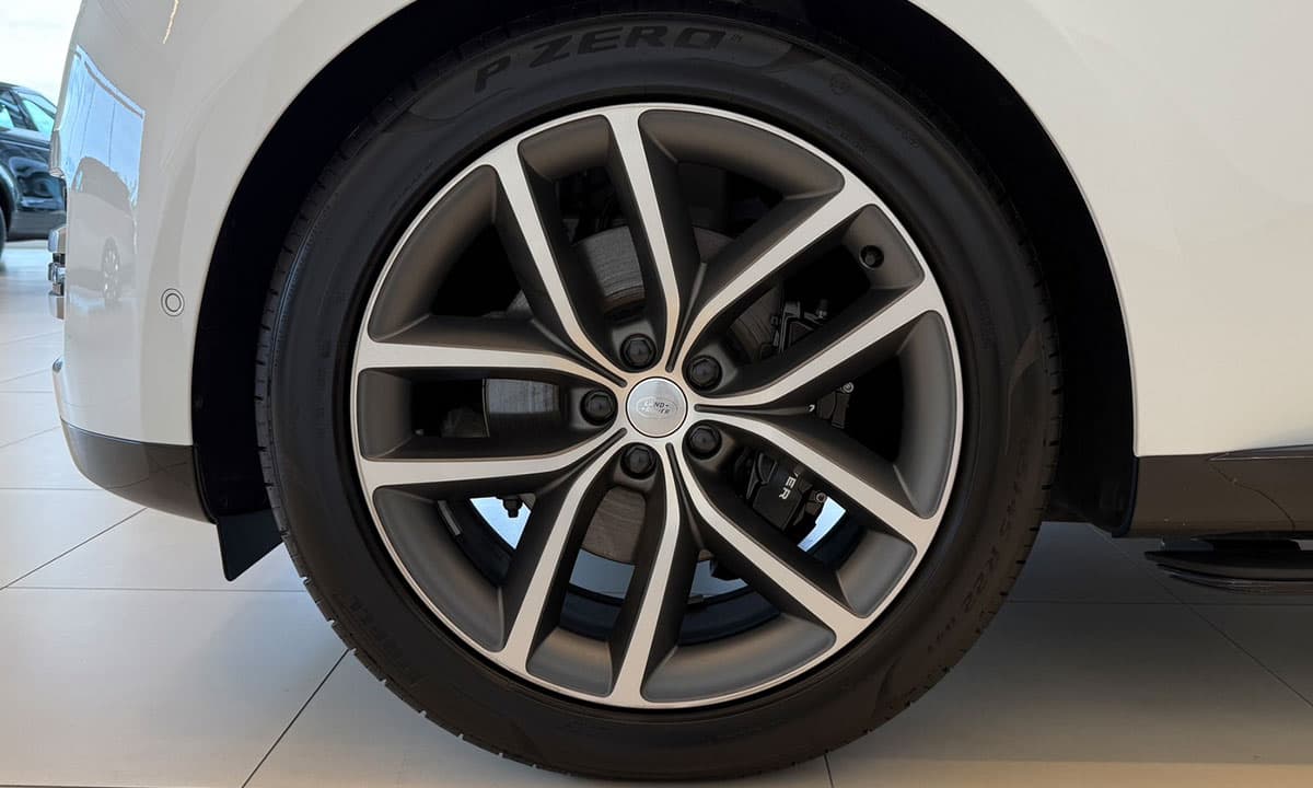 RANGE ROVER P400 Autobiography LWB