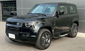 DEFENDER 90 D300 X-DYNAMIC HSE 聖托里尼黑