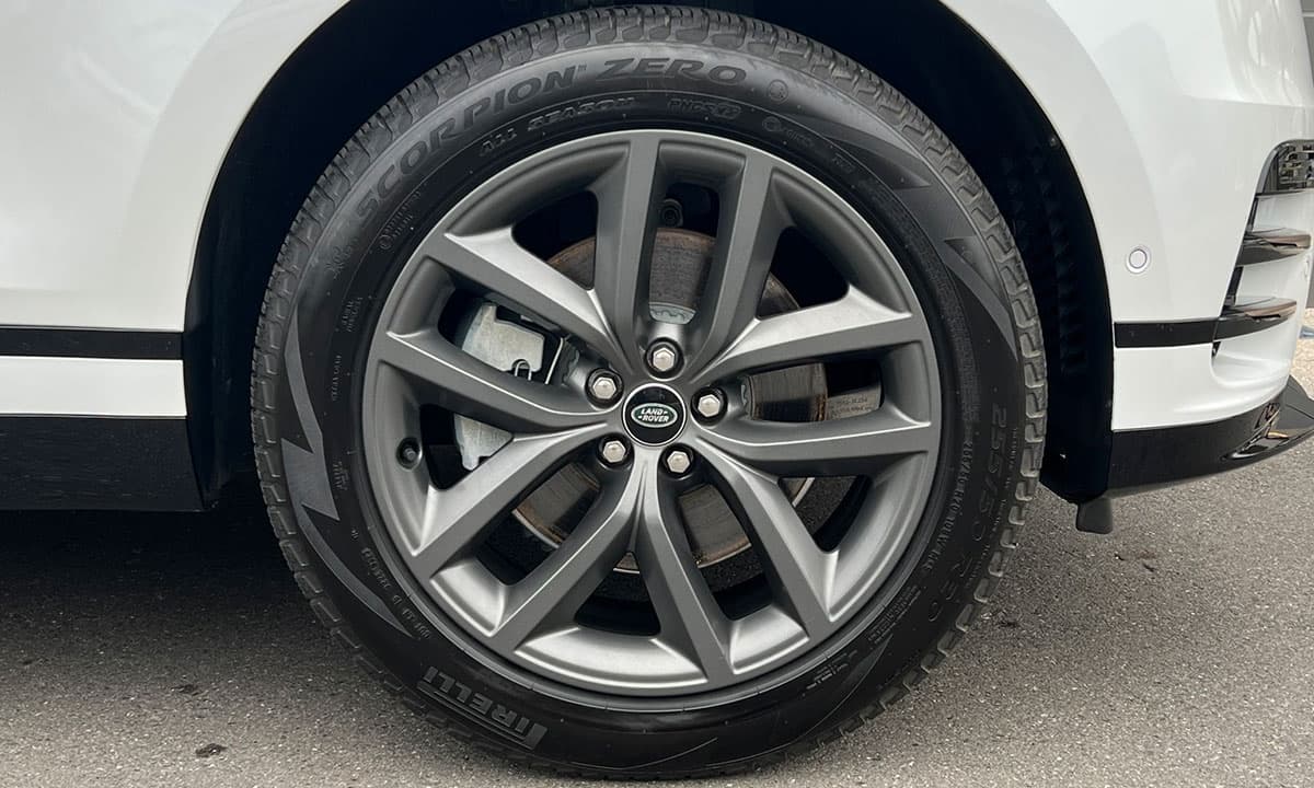 RANGE ROVER VELAR P250 DYNAMIC SE