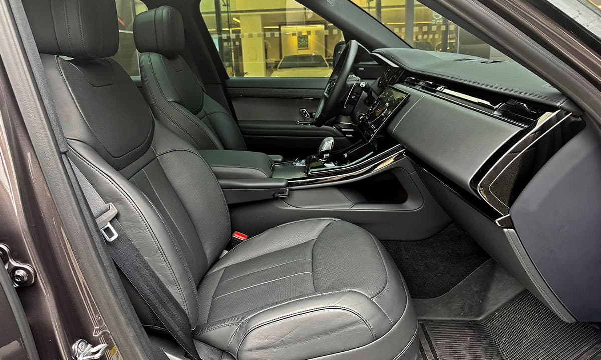 RANGE ROVER SPORT P400 DYNAMIC SE