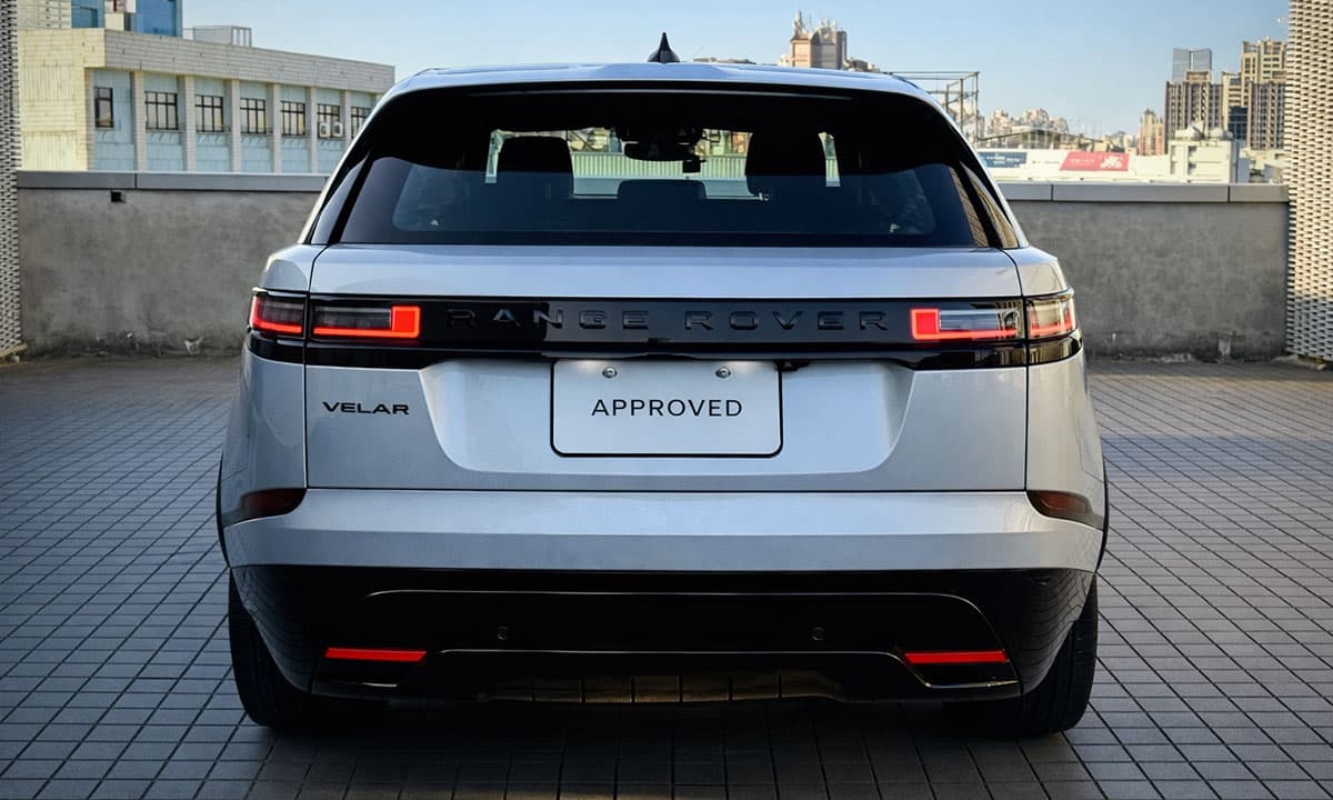 RANGE ROVER VELAR P250 DYNAMIC SE
