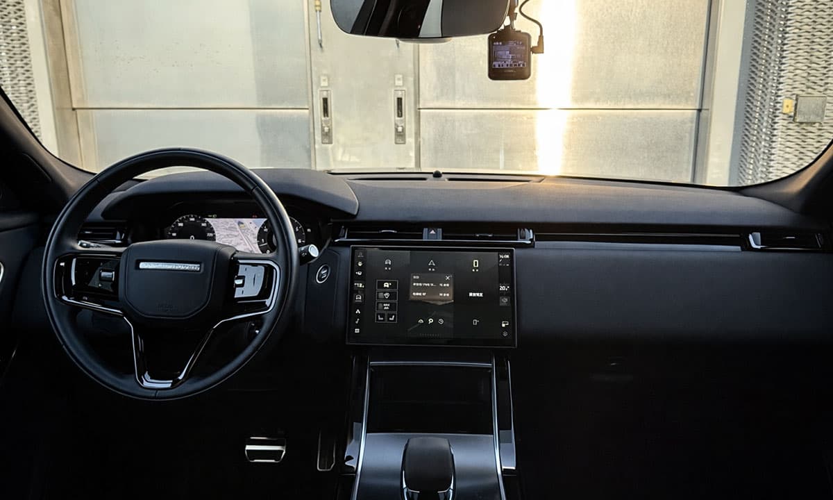 RANGE ROVER VELAR P250 DYNAMIC SE