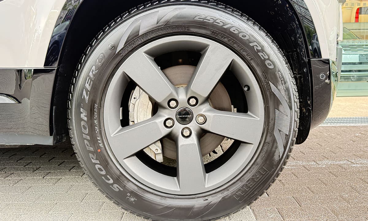 DEFENDER 110 D350 X-DYNAMIC HSE